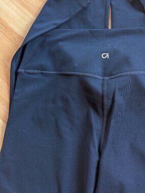 Gap Body, Med, Blue, Yoga pants, NWOT, Flaire ankle, Gym
